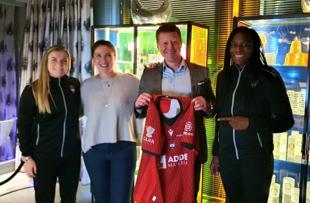 Unis par les Valeurs du Rugby : Une rencontre Inspirante avec Séraphine Okemba et Chloé Jacquet